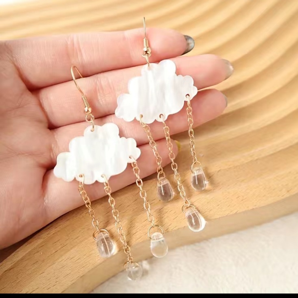 NEW Raining Cloud earrings! - Picture 4 of 15